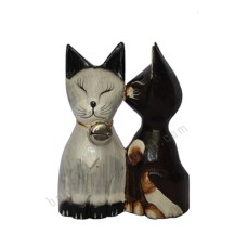 Wood Cat Couple Kissing Black White 15 cm