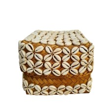 Square Bamboo Box With Shell 16 cm